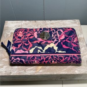 Vera Bradley Katalina Pink Turnlock Wallet